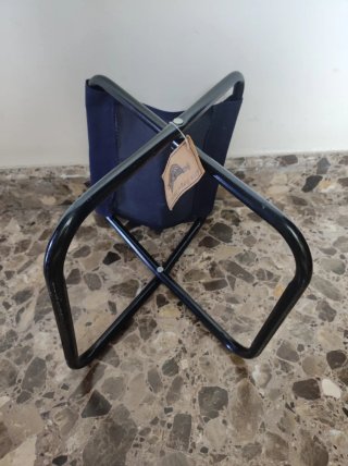 Sillita plegable azul