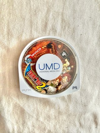 Lote 5 UMD PSP: FIFA, God of War, MH