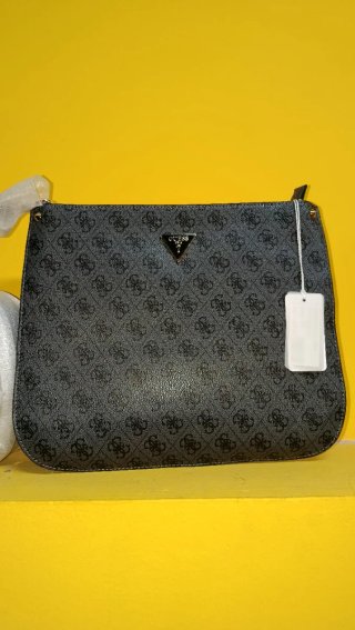 Bolso GUESS original gris para mujer