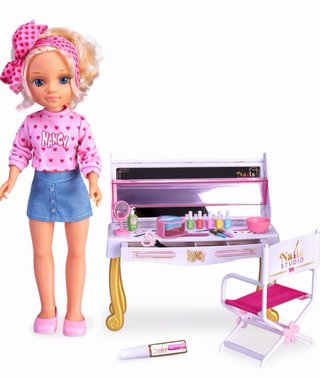 Nancy Nails Studio Muñeca y Accesorios