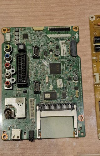 Placa base LG y fuente 80