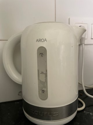 Hervidor de agua Taurus AROA