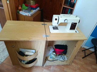 Máquina de coser Pfaff antigua