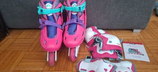 Patines niña T. 32-34 + Casco Rosa