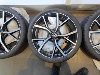 VOLKSWAGEN Golf R 2.0 TSI 235kW 320CV 4Motion DSG