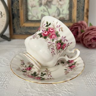 Taza y plato Royal Albert porcelana Lavender Rose