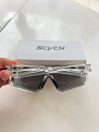 Gafas Scvcn transparentes y negras