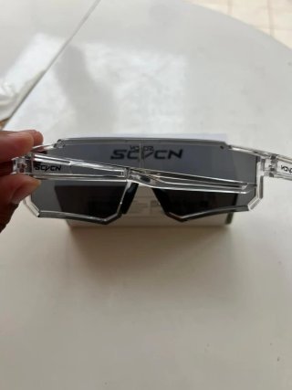 Gafas Scvcn transparentes y negras