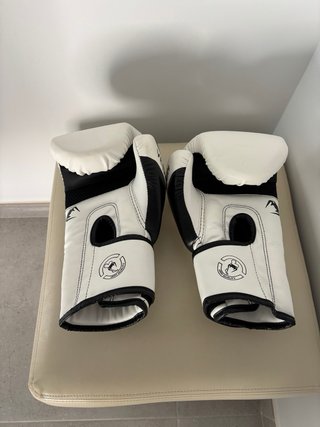 Saco Boxeo 150cm + Soporte + Guantes + protectores