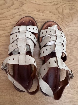 CHOLLO: Sandalias Pikolinos T37 Blanco/Marrón