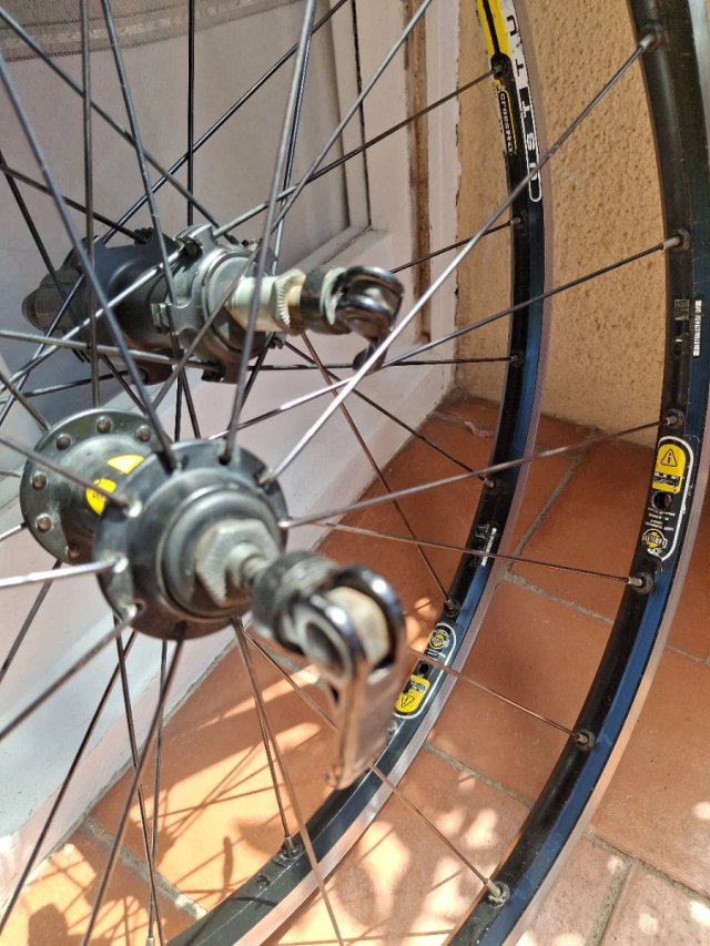 Ruedas MAVIC Crossroc 26" Tubeless V-Brake