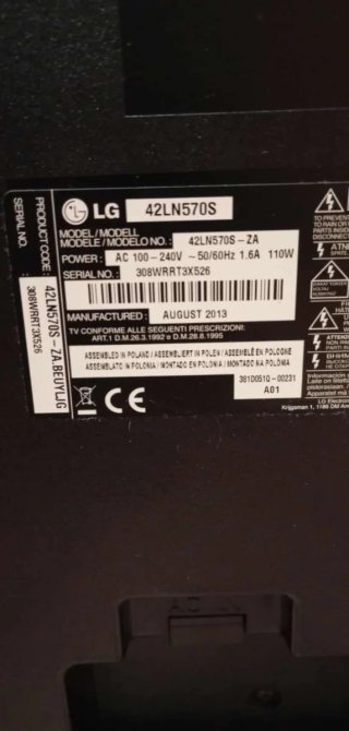 Varias TV para reparar o piezas