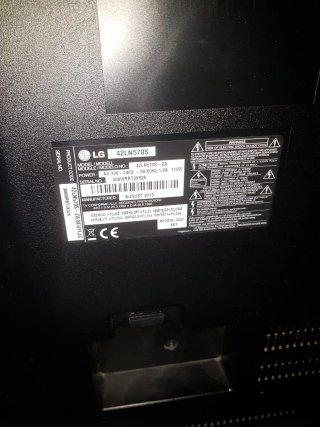 Varias TV para reparar o piezas