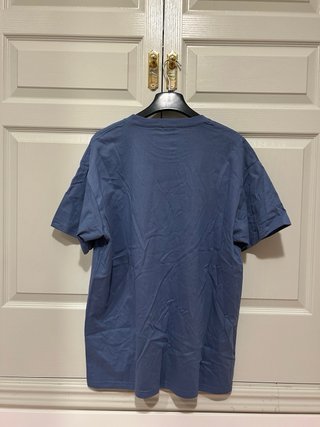 Camiseta Supreme Azul con Logo