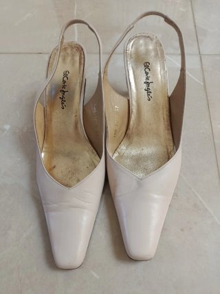 Zapatos tacón El Corte Inglés beige talla 37