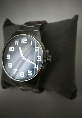 Reloj Guess Esfera Azul y Correa Plateada