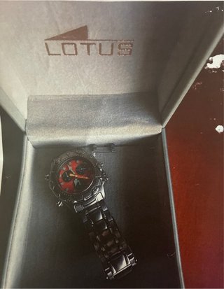 Reloj Lotus Rojo