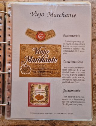 Libro Vinos de Valdepeñas.