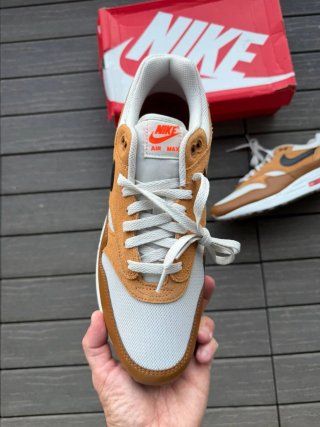 Nike Air Max 1 Marrón/Blanco