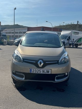 Renault Scenic 2013