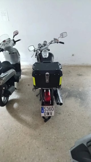 Daelim Daystar 125 Carburación Negra