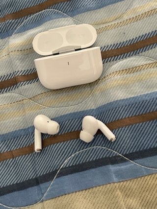Custodia AirPods Pro compatibili con tutti i dispo