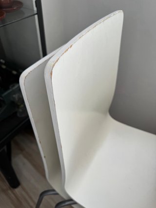 Mesa extensible con 4 sillas de regalo