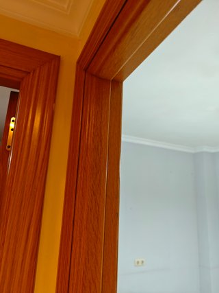 Puertas de interior de madera con marcos