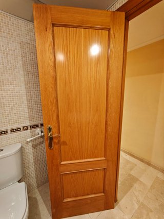Puertas de interior de madera con marcos
