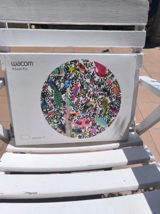 Tablet Gráfica Wacom Intuos Pro