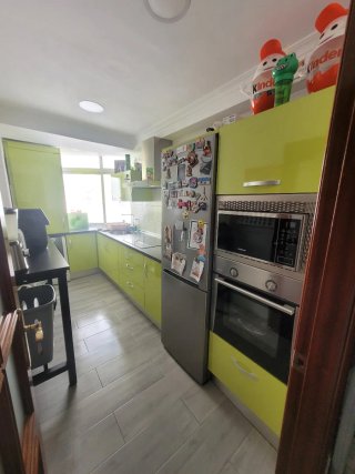 Piso en zona paseo de linarejos