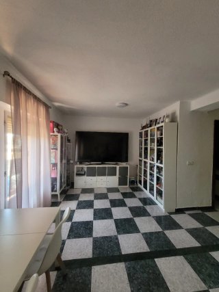 Piso en zona paseo de linarejos