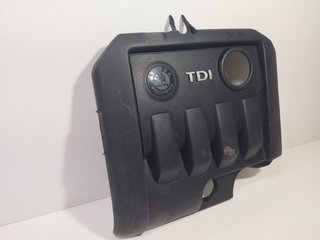 TAPA DE MOTOR 03G103925BK
