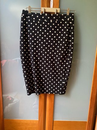 Conjunto Falda y Blazer Lunares