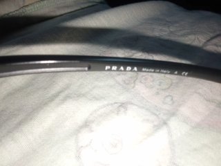 Gafas de sol de la colección sport de lujo Prada