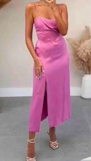 Vestido Zara Satén Rosa Corsé Midi