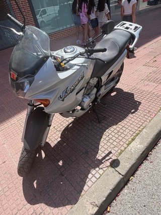 Honda Varadero 125cc Plata