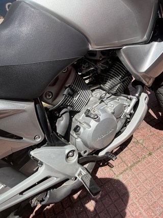 Honda Varadero 125cc Plata