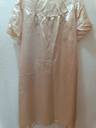Vestido de seda natural beige