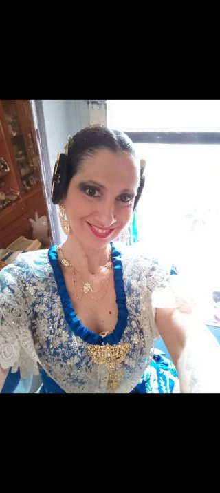Traje de Fallera azul y dorado