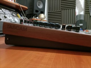 Tascam Model 12 Mixer/Interfaccia come nuova+scatola
