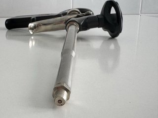 NUEVA A ESTRENAR Pistola espuma poliuretano ROHER