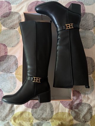 Botas altas negras de tacón