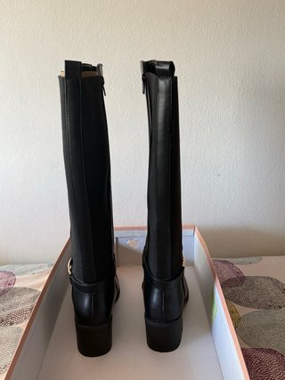 Botas altas negras de tacón