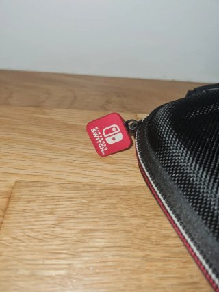 Nintendo Switch OLED / juegos y accesorios