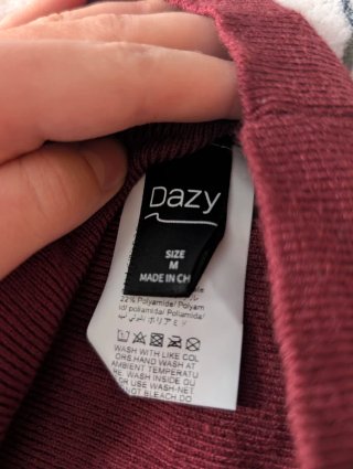 Jersey fino escote barco rojo burdeos