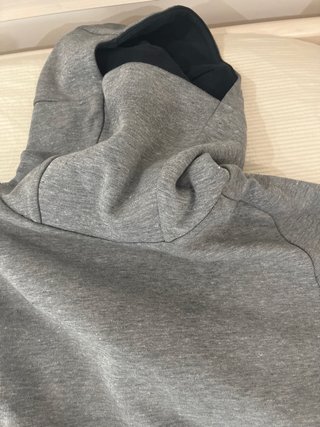 Sudadera Nike Gris con Pasamontañas