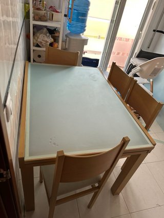 Comedor cristal y madera