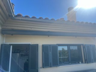 Toldo extensible 4.95x3 gris motorizado