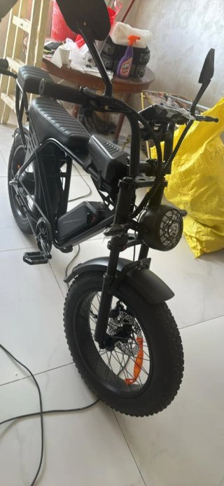 Bicicleta Eléctrica Fat Bike Negra